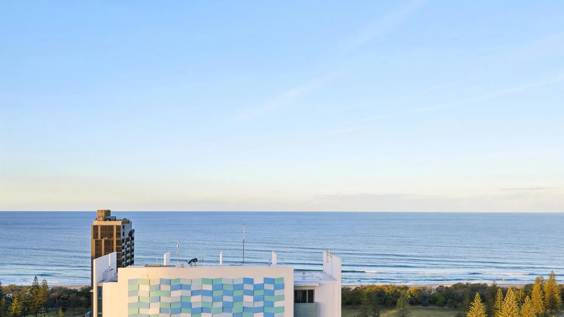Ocean View 3-Bed With Gym, Pool, Sauna & Parking Gold Coast 0*,  Australia