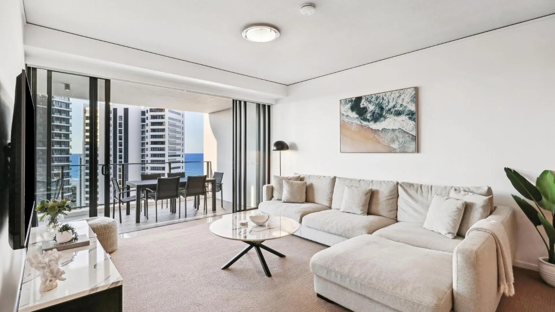 Appartamento Ocean View 3-Bed With Gym, Pool, Sauna & Parking Gold Coast
