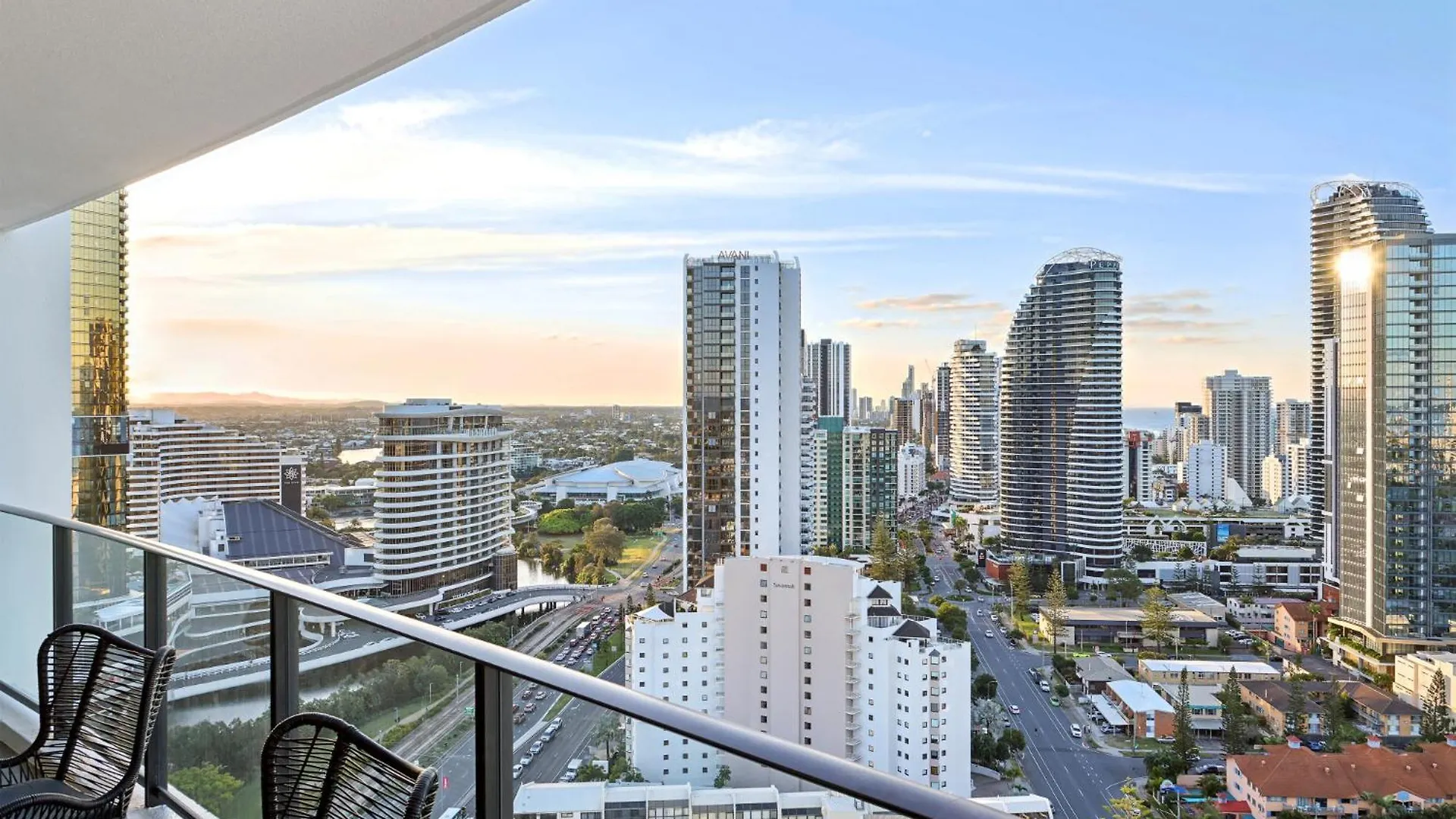 Ocean View 3-Bed With Gym, Pool, Sauna & Parking Gold Coast Appartamento